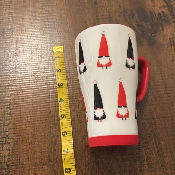 Holiday Gnome Travel Mug - Picture 6 of 9